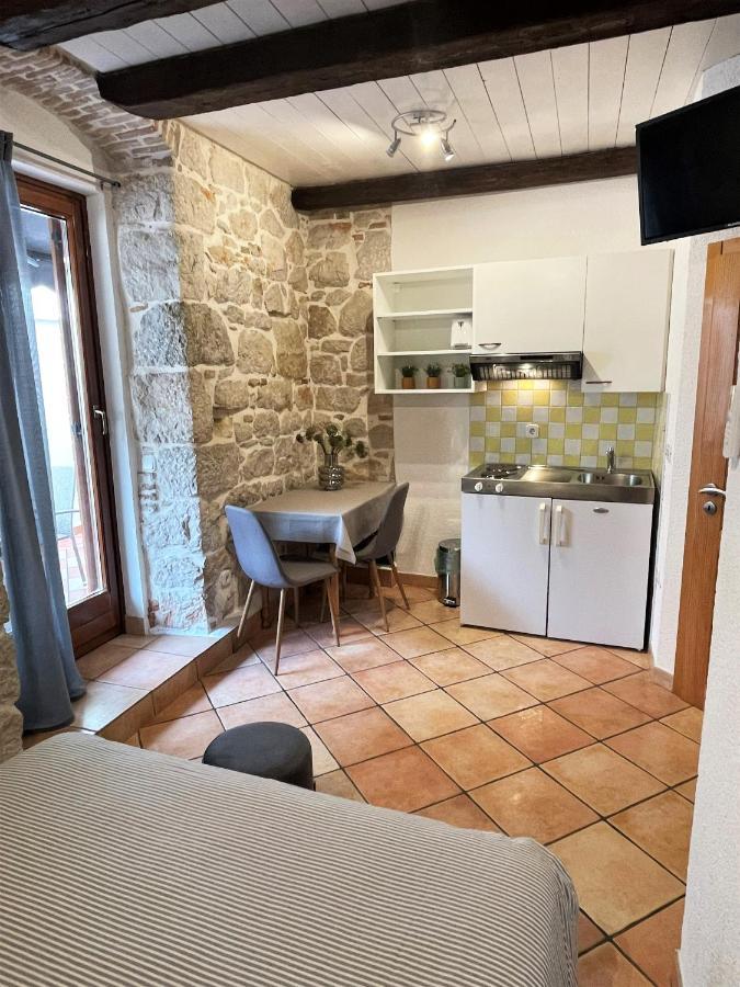 Apartments Papilon Vrsar Zewnętrze zdjęcie